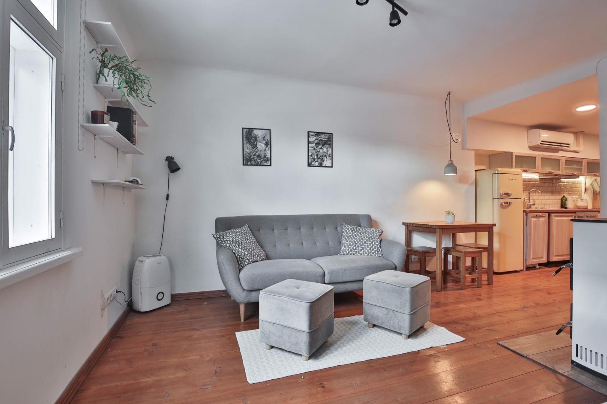 Cozy Apartment Near The City Center Tartu Exterior photo